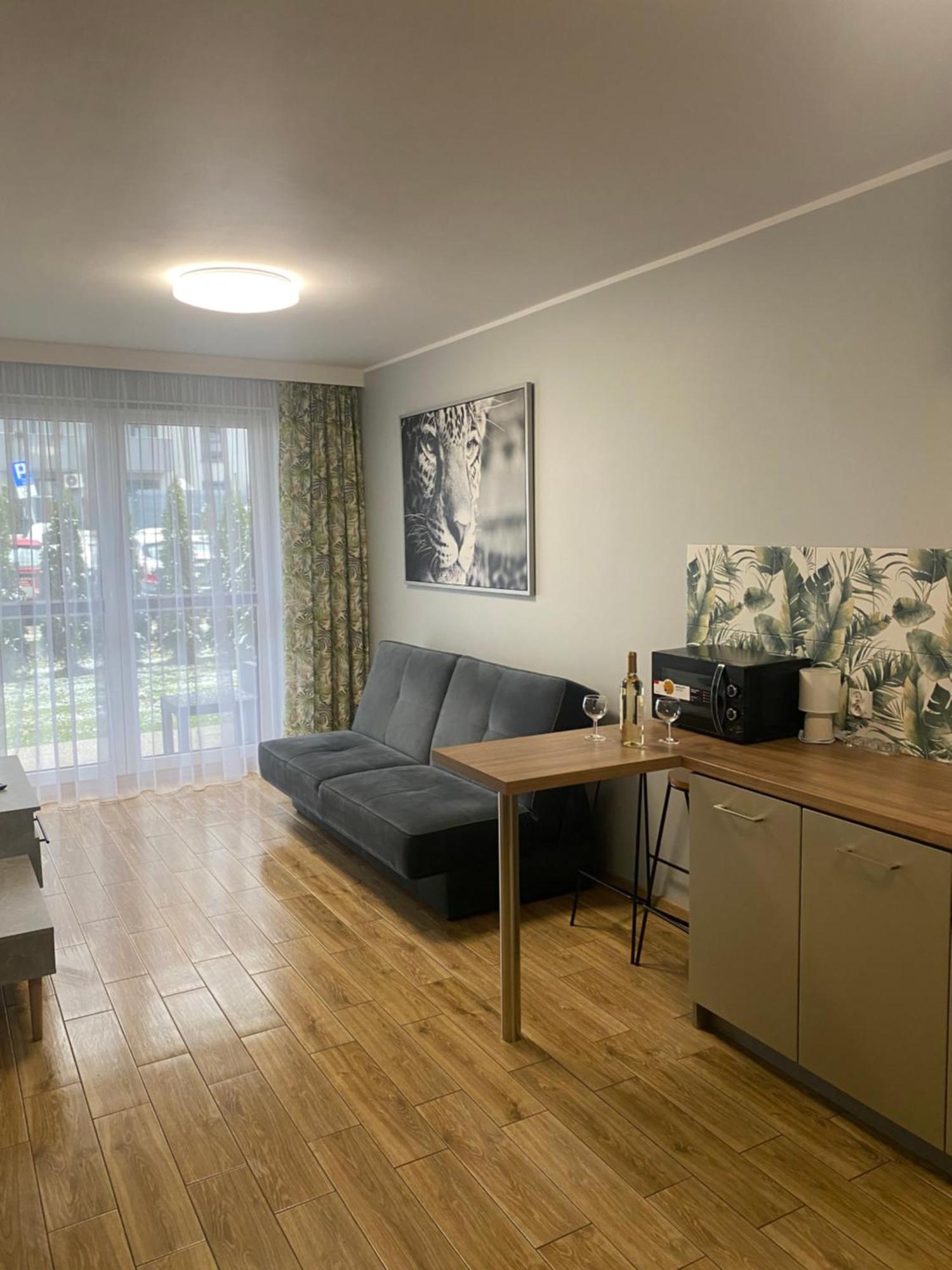 2 Tyskie Apartamenty Z Ogrodkiem ตือคือ ภายนอก รูปภาพ